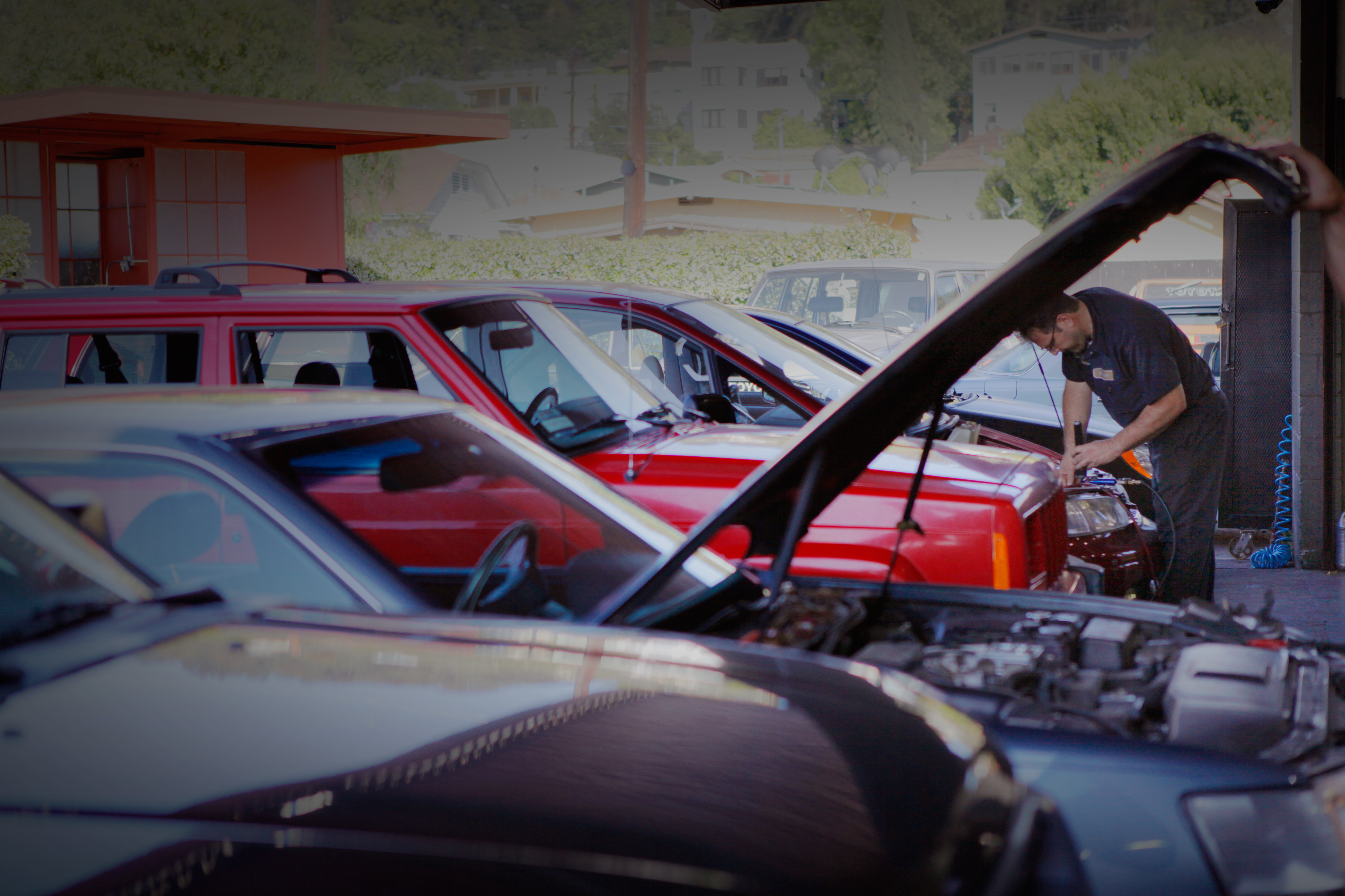 Hi Tech Automotive photo 2