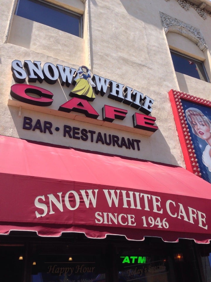 Snow White Cafe photo 4