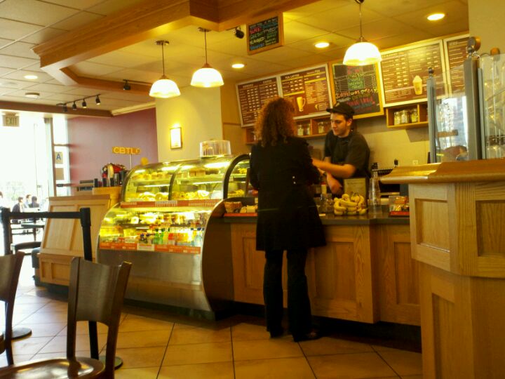 The Coffee Bean & Tea Leaf photo 4