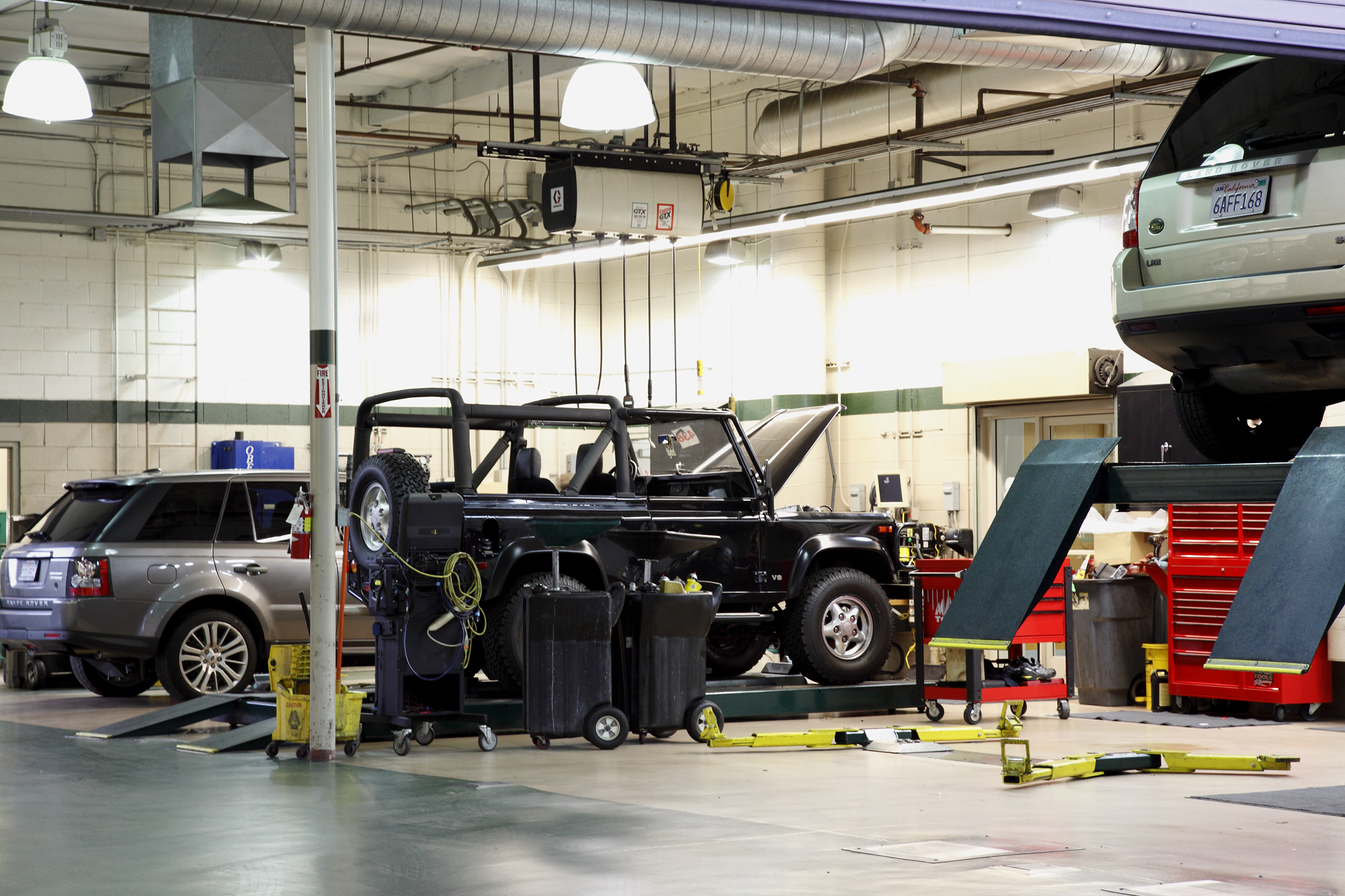 Hello Auto Body photo 2